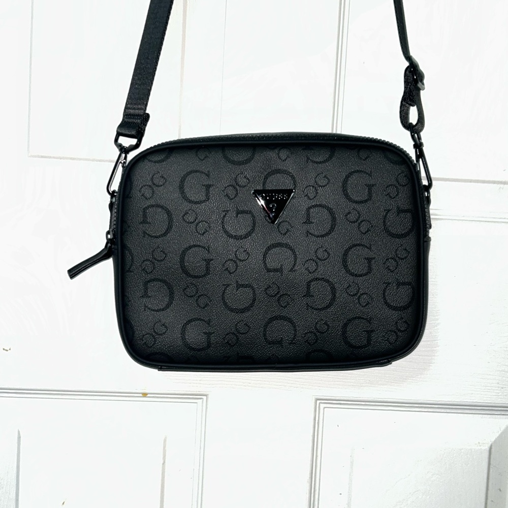 Guess Black Men's Crossbody Bag